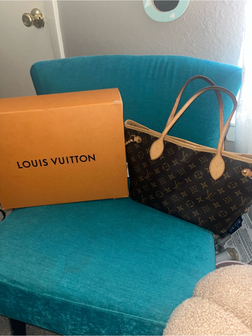 Louis Vuitton Monogram Canvas Tote with Natural Vachetta Trim